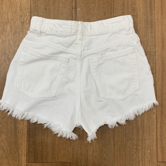 White Zara Jean Shorts Size 0 - Picture 4 of 8